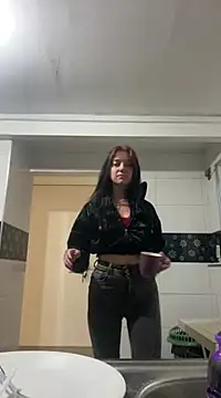 Isabella 21x online show from January 2025 06:14:02 PM