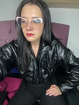 Isabella 21x online show from March 2025 04:48:01 PM