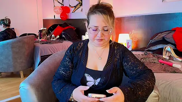 MartinaCaycedo online show from February 2025 03:23:02 PM