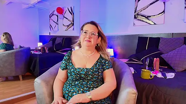 MartinaCaycedo online show from March 2025 10:33:02 AM