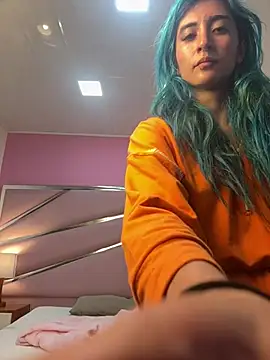 Lunapage online show from March 2025 01:08:02 PM