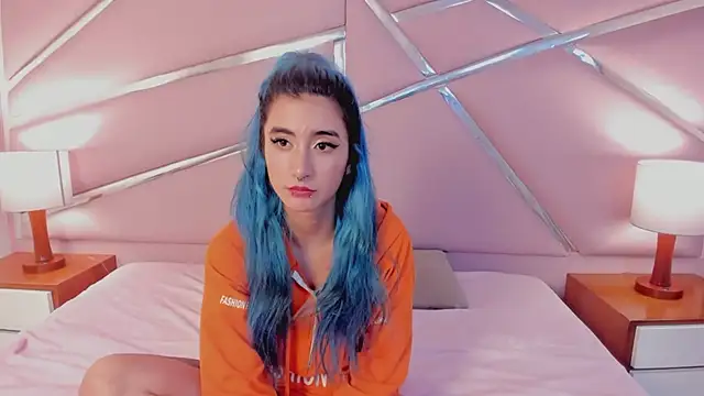 Lunapage online show from March 2025 04:15:02 PM