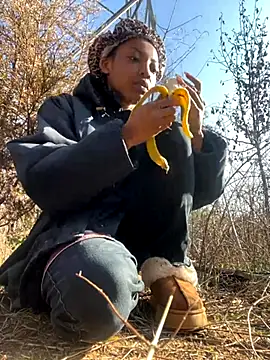 KimiAqua online show from November 2025 03:12:02 PM