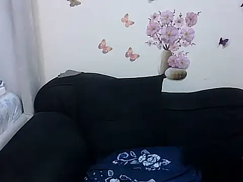 Hadassa29 online show from September 2025 06:44:01 PM