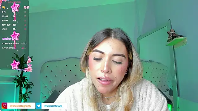 charlotte  grey online show from December 2024 10:23:02 PM