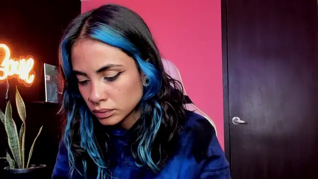 Juanadearco5 online show from September 2025 08:46:01 PM