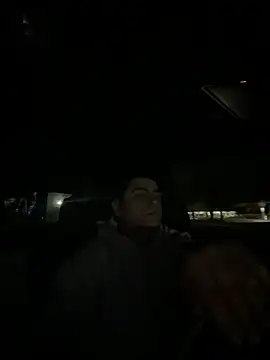 Snapshot of elwhite1996 chatting on November 2025 03:04:01 AM elwhite1996 online show from November 2025 03:04:01 AM