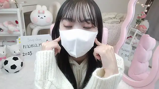 momo room online show from January 2025 11:00:02 AM