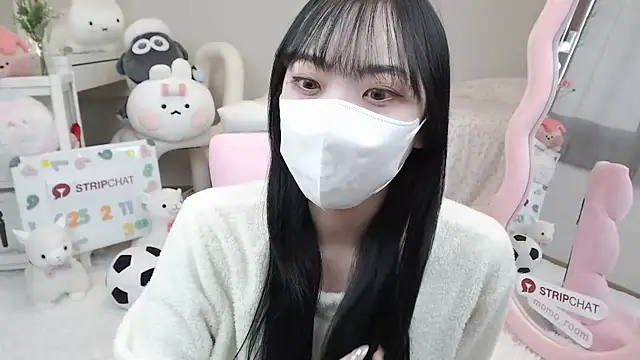 momo room online show from February 2025 06:40:02 AM