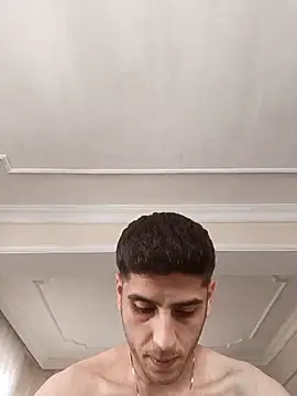 Snapshot of arenn1997 chatting on October 2025 01:03:02 PM arenn1997 online show from October 2025 01:03:02 PM