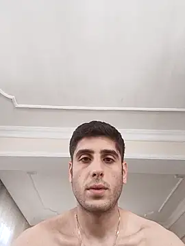 Snapshot of arenn1997 chatting on October 2025 12:29:01 PM arenn1997 online show from October 2025 12:29:01 PM