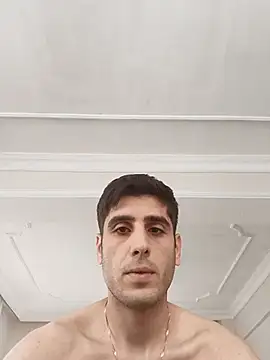 Snapshot of arenn1997 chatting on November 2025 12:18:01 PM arenn1997 online show from November 2025 12:18:01 PM