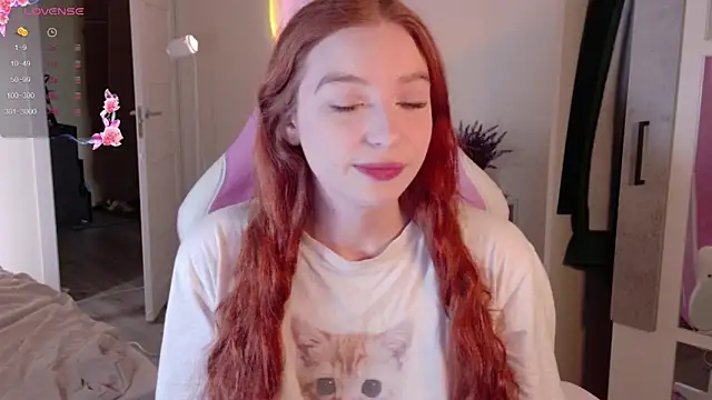 Snapshot of cinnabon_girls chatting on October 2025 05:21:02 AM cinnabon girls online show from October 2025 05:21:02 AM