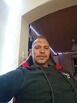 Snapshot of chillaandy chatting on October 2025 05:44:02 PM chillaandy online show from October 2025 05:44:02 PM