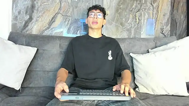 Snapshot of Daviid_laidd chatting on October 2025 08:17:02 PM Daviid laidd online show from October 2025 08:17:02 PM