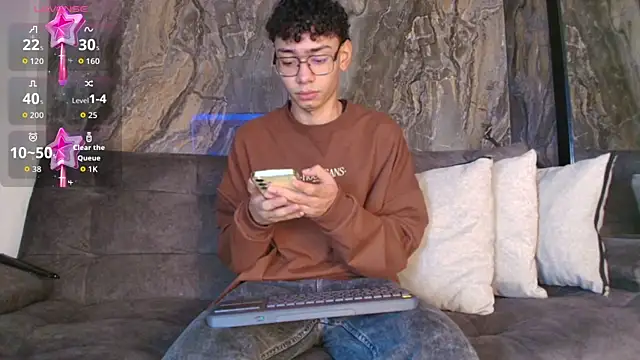 Snapshot of Daviid_laidd chatting on October 2025 12:20:02 AM Daviid laidd online show from October 2025 12:20:02 AM