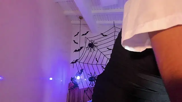 IamNayuta online show from October 2025 07:36:02 PM