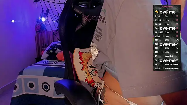 IamNayuta online show from November 2025 08:21:02 PM