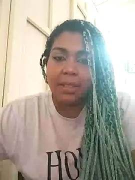 Snapshot of ELLA_KELLY chatting on January 2025 11:43:01 AM ELLA KELLY online show from January 2025 11:43:01 AM