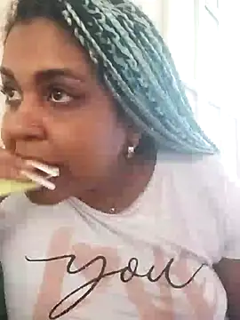 Snapshot of ELLA_KELLY chatting on January 2025 11:58:02 AM ELLA KELLY online show from January 2025 11:58:02 AM