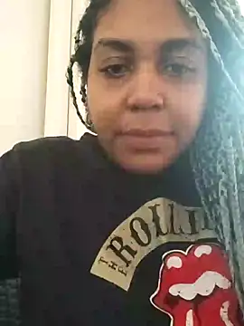 Snapshot of ELLA_KELLY chatting on January 2025 11:44:02 AM ELLA KELLY online show from January 2025 11:44:02 AM