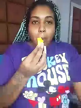 Snapshot of ELLA_KELLY chatting on January 2025 11:03:01 AM ELLA KELLY online show from January 2025 11:03:01 AM