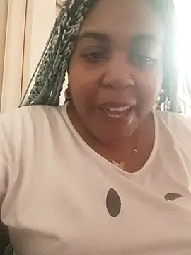 Snapshot of ELLA_KELLY chatting on March 2025 11:51:01 AM ELLA KELLY online show from March 2025 11:51:01 AM