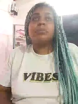 Snapshot of ELLA_KELLY chatting on March 2025 11:48:01 AM ELLA KELLY online show from March 2025 11:48:01 AM