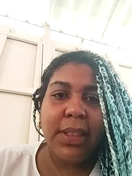 Snapshot of ELLA_KELLY chatting on March 2025 12:14:02 PM ELLA KELLY online show from March 2025 12:14:02 PM