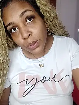 Snapshot of ELLA_KELLY chatting on September 2025 11:54:02 AM ELLA KELLY online show from September 2025 11:54:02 AM