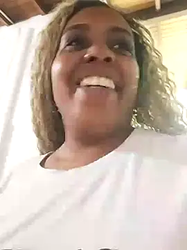 Snapshot of ELLA_KELLY chatting on September 2025 11:53:02 AM ELLA KELLY online show from September 2025 11:53:02 AM