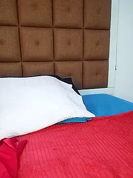 Snapshot of ELLA_KELLY chatting on September 2025 11:59:01 AM ELLA KELLY online show from September 2025 11:59:01 AM