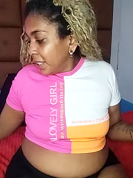 Snapshot of ELLA_KELLY chatting on October 2025 10:56:02 AM ELLA KELLY online show from October 2025 10:56:02 AM