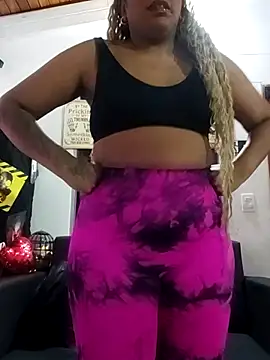 Snapshot of ELLA_KELLY chatting on October 2025 12:04:02 PM ELLA KELLY online show from October 2025 12:04:02 PM