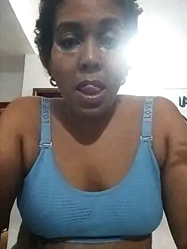 Snapshot of ELLA_KELLY chatting on November 2025 11:33:02 AM ELLA KELLY online show from November 2025 11:33:02 AM