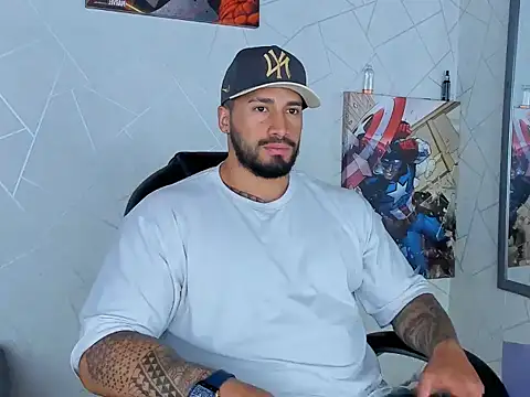 Cristian Walker online show from December 2024 12:56:02 PM