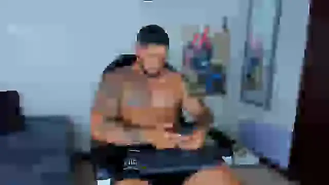 Cristian Walker online show from January 2025 08:26:02 PM