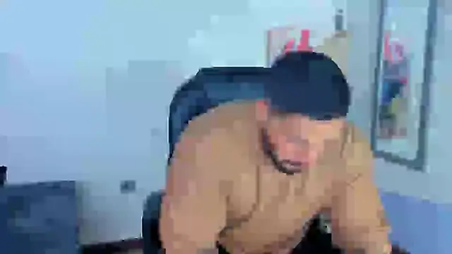 Cristian Walker online show from January 2025 10:29:02 AM
