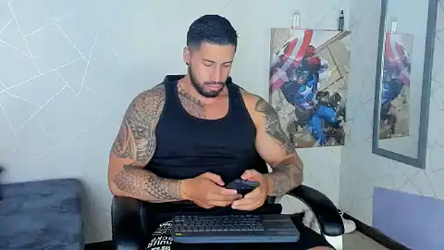 Cristian Walker online show from January 2025 11:03:01 AM