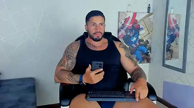 Cristian Walker online show from January 2025 08:32:01 PM