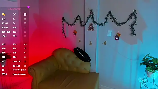 StarMilf online show from December 2024 06:45:01 PM