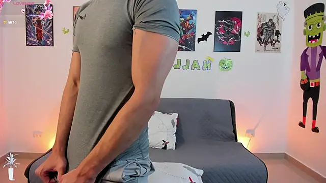 Snapshot of jonathanjoestar_ chatting on October 2025 09:42:02 PM jonathanjoestar online show from October 2025 09:42:02 PM