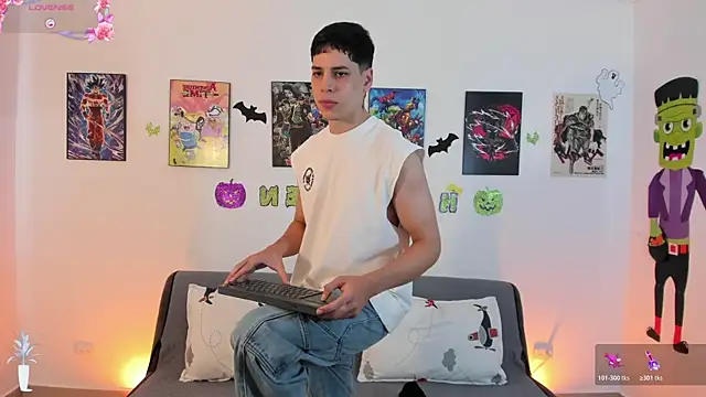 Snapshot of jonathanjoestar_ chatting on October 2025 07:42:02 PM jonathanjoestar online show from October 2025 07:42:02 PM