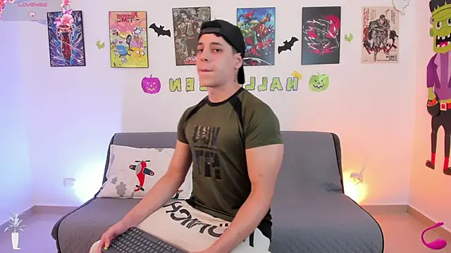 Snapshot of jonathanjoestar_ chatting on October 2025 09:49:02 PM jonathanjoestar online show from October 2025 09:49:02 PM