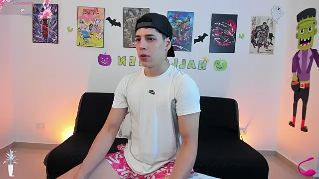 Snapshot of jonathanjoestar_ chatting on November 2025 09:59:02 PM jonathanjoestar online show from November 2025 09:59:02 PM