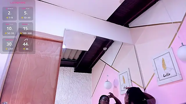 Snapshot of amina_west chatting on March 2025 11:36:02 PM amina west online show from March 2025 11:36:02 PM