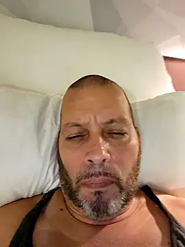 Snapshot of Just2much chatting on October 2025 11:49:02 PM Just2much online show from October 2025 11:49:02 PM