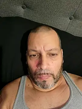 Snapshot of Just2much chatting on November 2025 12:48:02 PM Just2much online show from November 2025 12:48:02 PM