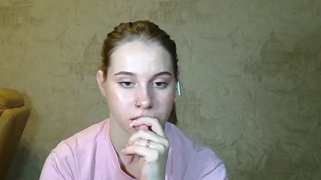 KirraLiam online show from January 2025 06:59:01 PM