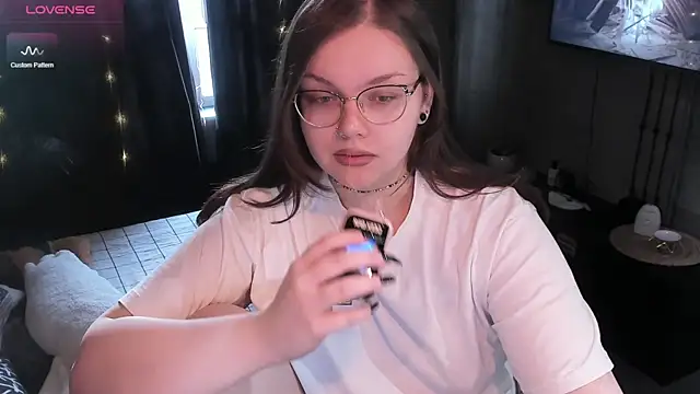 EvaBae online show from December 2024 09:06:02 AM